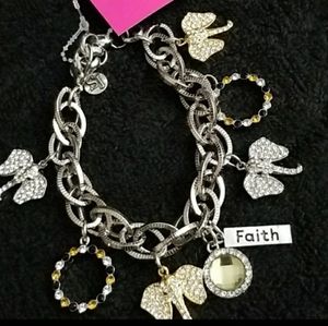 Beautiful elephant 🐘 charm bracelet